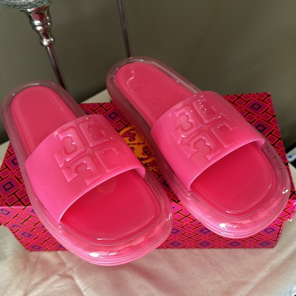 Tory Burch buckle bubble jelly slide sandals - Picture 4 of 6